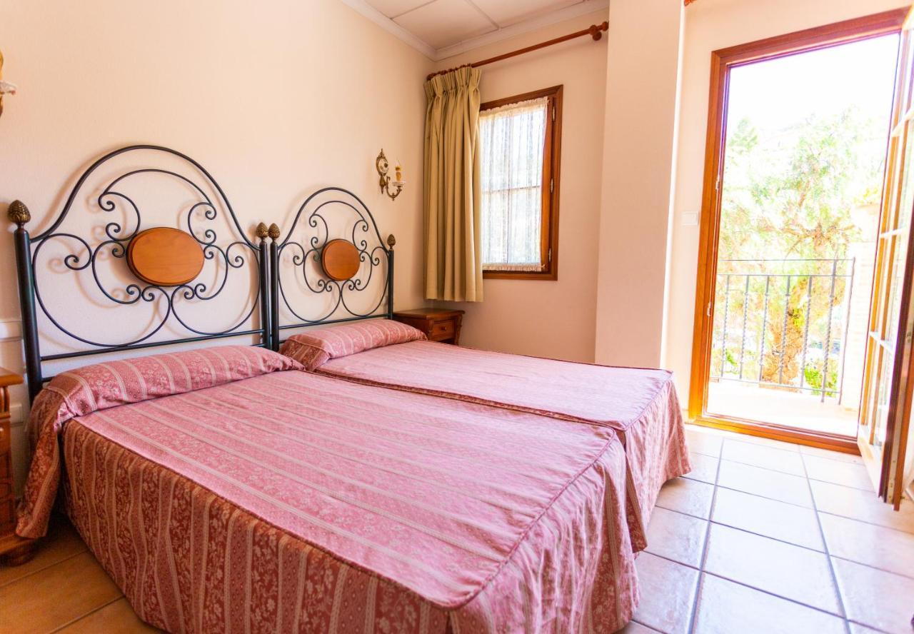 Hotel Rural Serrella Castell De Castells Bagian luar foto